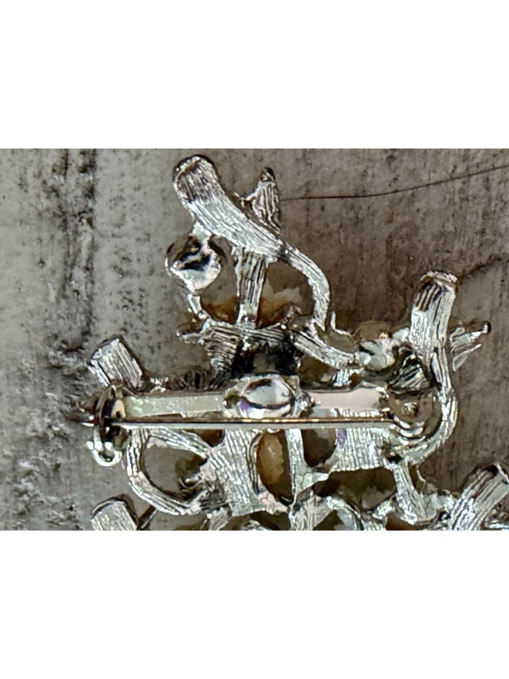 Vintage Celluloid White Rose Floral Spray Brooch Silver Tone Rhinestone 1950s - Picture 5 of 11